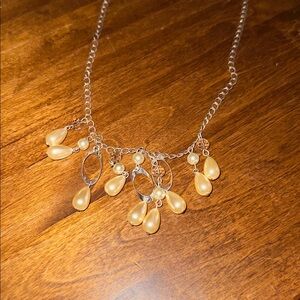 Elegant Pearl Drop Necklace